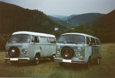 1995 mit meinem damaligen T2Blechdach-BerlinUmbauaufT2aFront Krückstockbus.