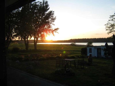 Sonnenuntergang am Haus