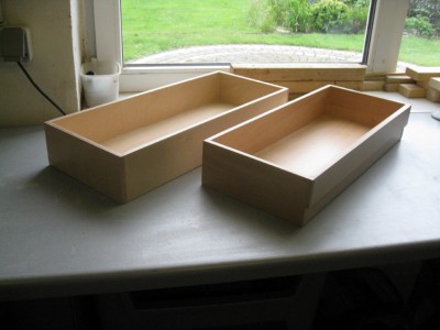 Holzschubladen