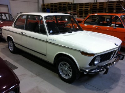 ruthsiphone 194.JPG (293.91 KiB) 27627 mal betrachtet so in der art