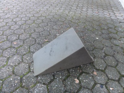 Schaumstoff-Dreieck