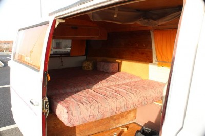 Bulli_Bett_800Px.JPG