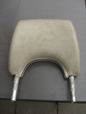 Kopfstütze.jpg