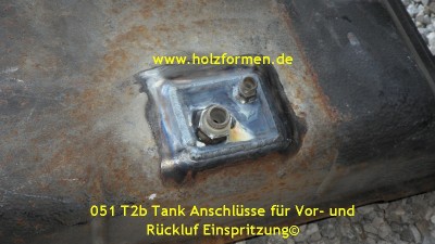 051 T2b Tank Anschlüsse für Vor- und Rückluf Einspritzung.jpg
