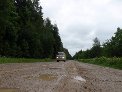 Leichte Schlammpiste in Lettland