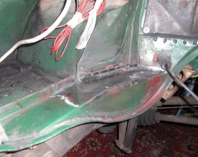 3. Geschweißt Motorraum.jpg