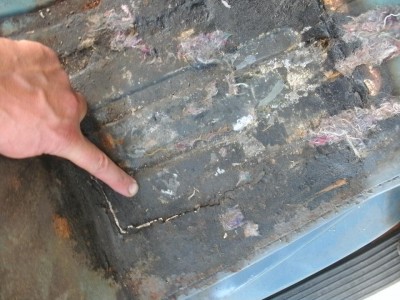 kunstvoll eingeklebtes Blech = amerikanische Profiarbeit !!