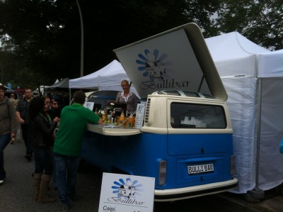 Hamburg Stadtpark Revival - Habe der netten Dame nachher gesagt, dass mich Bullis gar nicht intessieren. ;)