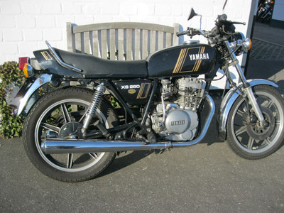 xs250.jpg