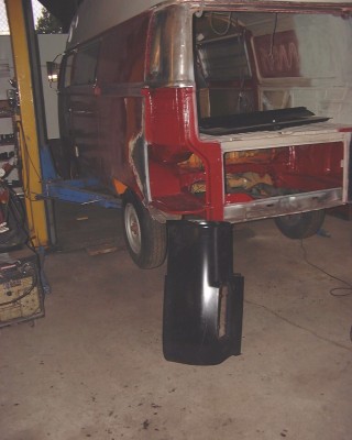 Bullirep33.JPG (238.24 KiB) 3710 mal betrachtet Vorbereitete Ecke mit ausgklinktem Falz