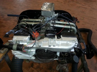 T 2 Motor vom US Bulli mit Doppelvergaser