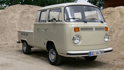 mittlerweile ist das VW zeichen natürlich auch wieder dran