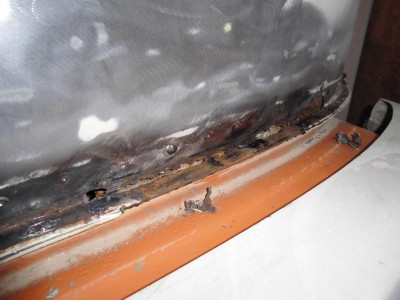 Rost Frontmaske unten links