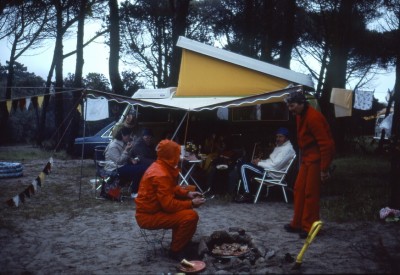 Noch ein paar Fotos vom neuen Bulli :-) (Korsika 1980)