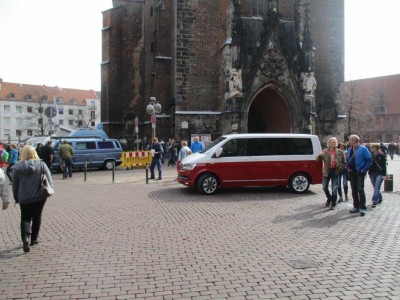 VW Bus Treffen Hannover 3.4.2016 036.jpg