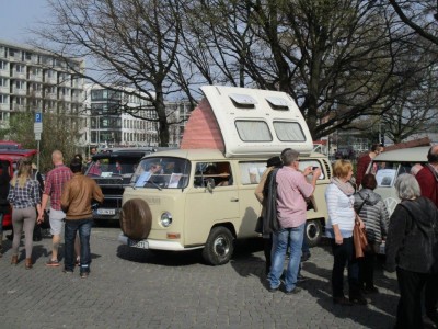 VW Bus Treffen Hannover 3.4.2016 162.jpg