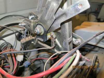 Detailbereich, in der Mitte der Schleifkontakt