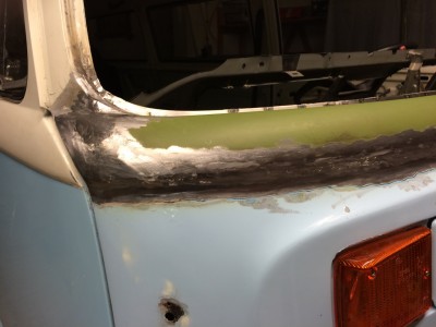 IMG_1819.jpg (190.51 KiB) 3684 mal betrachtet Zustand nach dem Schweißen und vor dem Wegschleifen von zuviel Schweißnaht