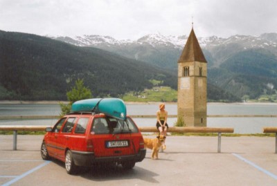 der von torsten erwähnte kirchturm im reschensee (06/2004)