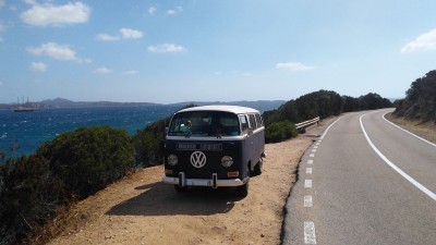 Frückstück auf der fahrt nach Palau. In Palau haben wir leider keine Bilder von den Einkaufsstraßen gemacht.