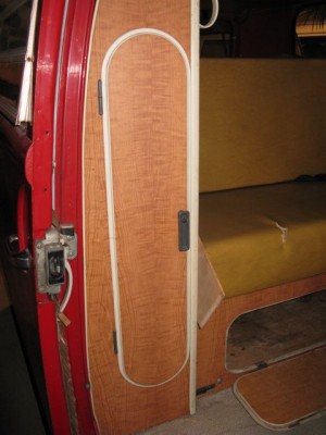 Seitenschrank.jpg
