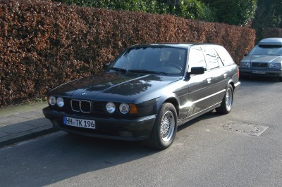 525i Touring.JPG