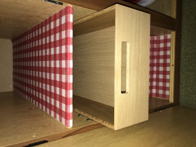 Im Spülenschrank