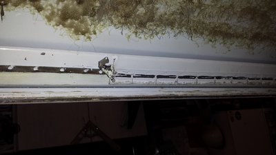 k-20140213_105145.jpg (379.65 KiB) 1725 mal betrachtet über der Schiebetür