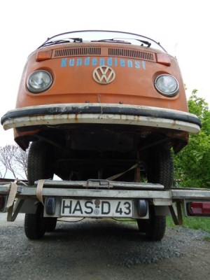 ...mal kurz über den hänger (bilder hiervon im hängerfred)...