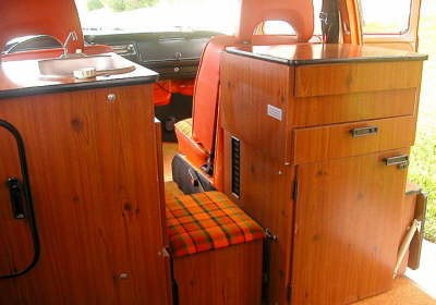 db_1974WestfaliaBayWindowBehin40.jpg