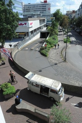 grad vor der Redaktion...