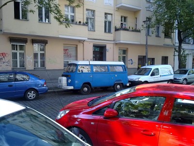 Den sieht man da öfter, auch wenn er ein Kennzeichen aus der südlichen Provinz hat