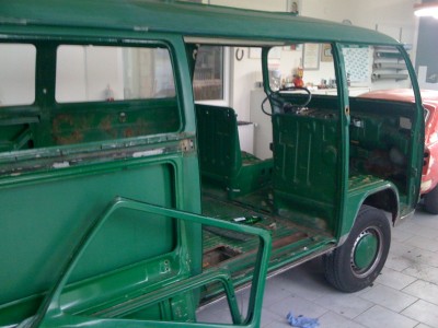 IPhone 18.09.09 188.jpg (688.66 KiB) 3297 mal betrachtet September '10 ich freu mich schon auf's Zusammenbauen :-(