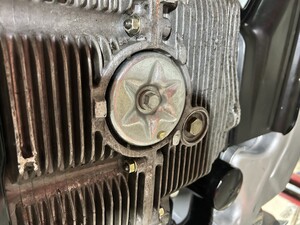 Ölsiebverschlussdeckel