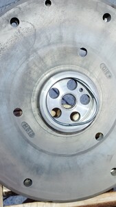 Schwungscheibe Frage zum zentralen Loch