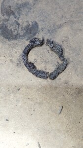 Ablagerung oder fast unkenntlicher Dichtring