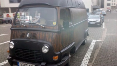 Estafette in Wu, jetzt in Holz