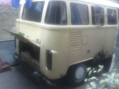 img2.jpg