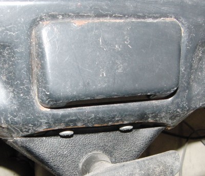 Metall-Armatur Aschenbecher 68´er.jpg