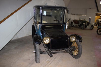 Detroit Electric Model 75 Brougham